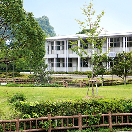 明徳義塾中学校・高等学校